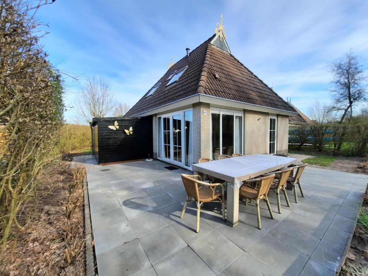 Holiday Home Bungalowpark It Wiid Earnewald Exterior photo